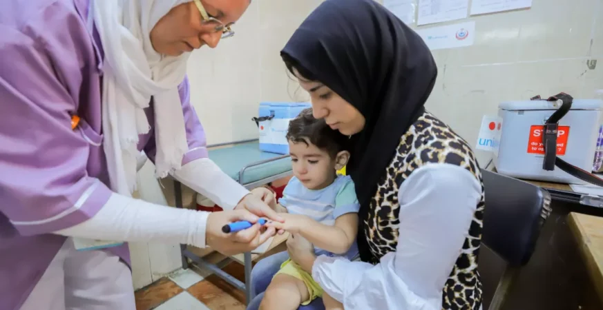 التطعيمات الإضافية للأطفال