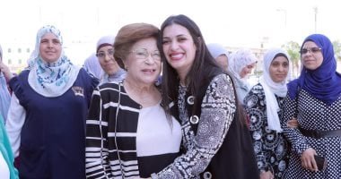 حفيدة نوال الدجوي