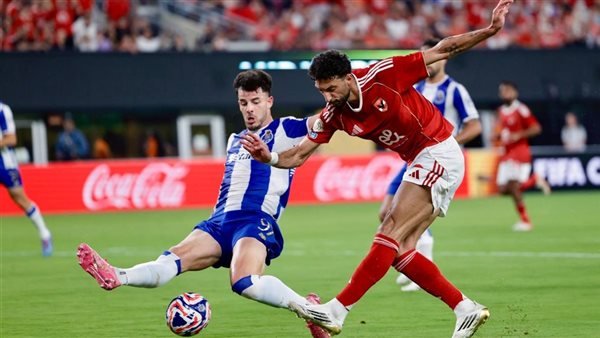 أعلن الاتحاد الدولي لكرة القدم «فيفا» فرض عقوبة جديدة على النادي الأهلي، وذلك بعد ساعات من مباراته أمام بورتو البرتغالي
