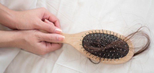 رؤية تساقط الشعر في المنام.. إشارات ودلالات 